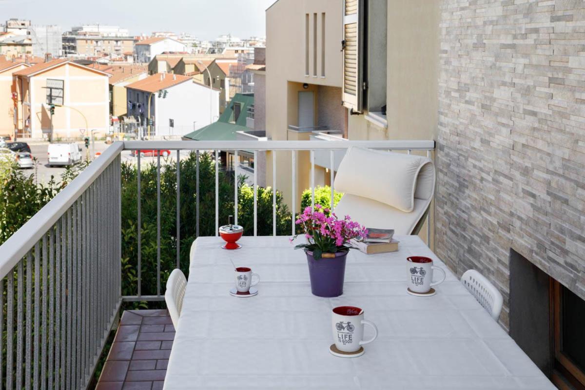 Villa Santa Lucia San Benedetto del Tronto Exterior foto
